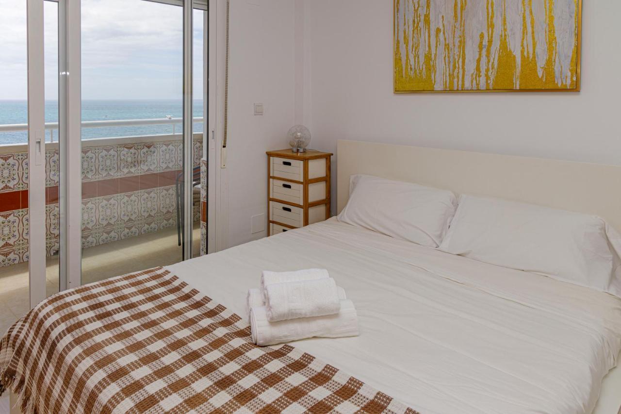 First Line Sea Views With Pool And Free Parking Apartment *