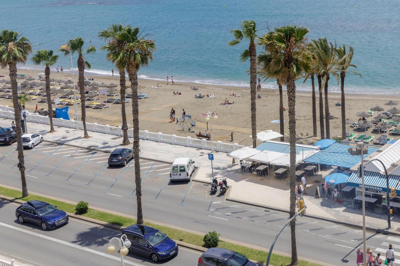 First Line Sea Views With Pool And Free Parking Benalmadena